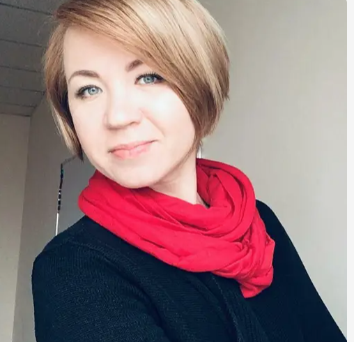 <strong>Анастасия Белолапова</strong>